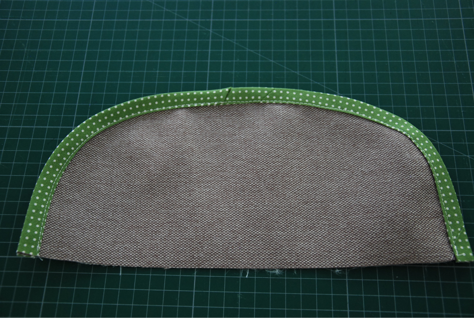 Našití šikmého proužku (16)